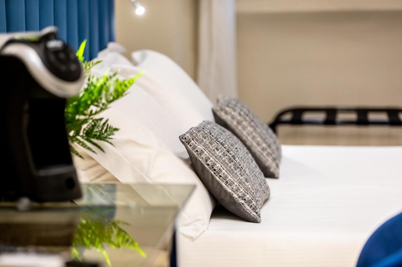 Suites 44 - Guesthouse Roma Dış mekan fotoğraf