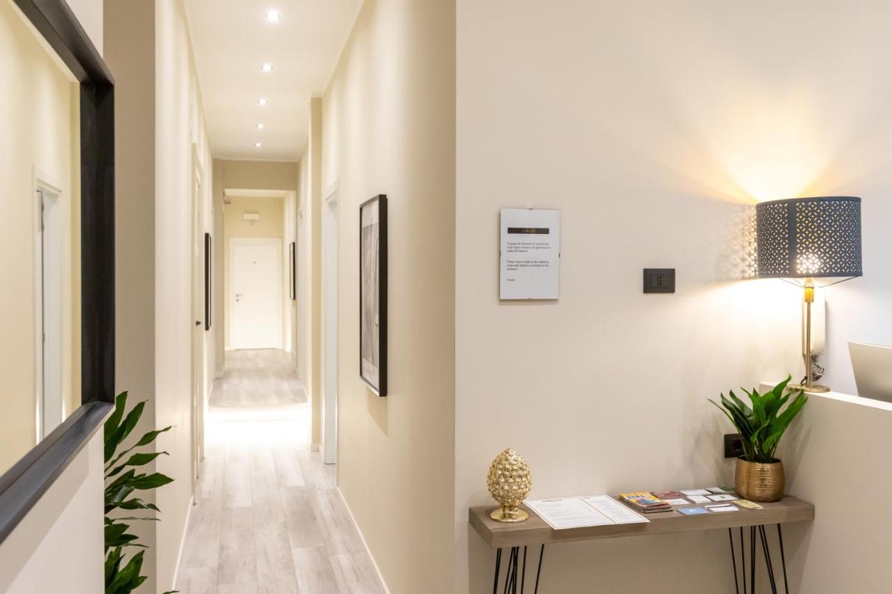 Suites 44 - Guesthouse Roma Dış mekan fotoğraf